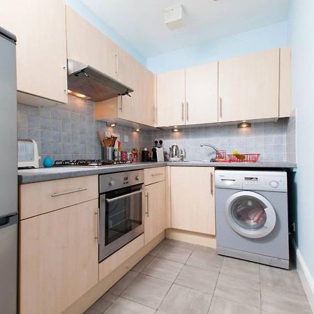 Bright And Modern Causewayside Apartment Edimburgo Exterior foto